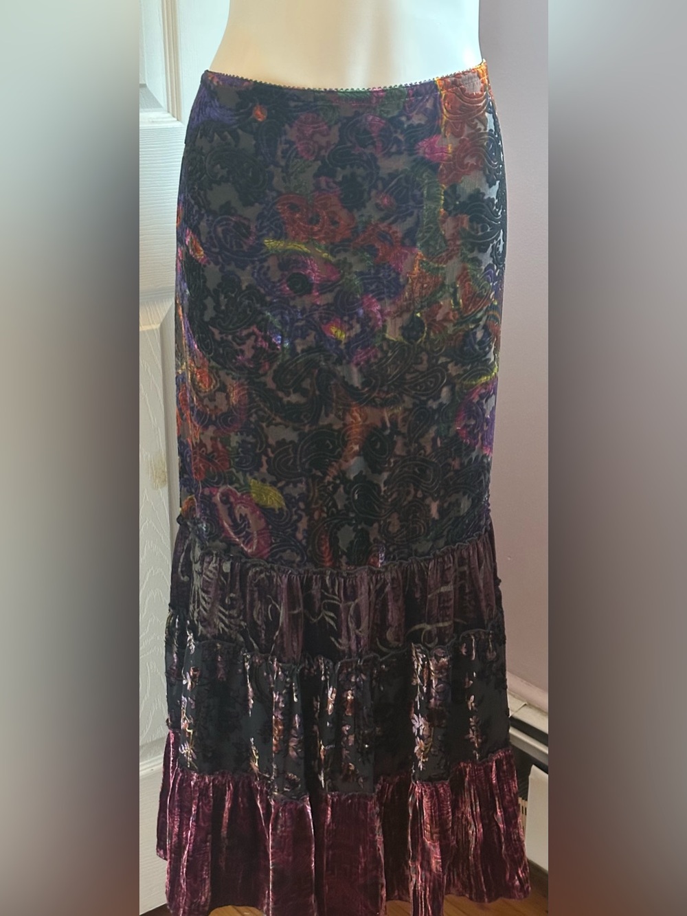 CHICOS Velvet Multicolor Burnout Paisley Floral Maxi Skirt Sz 2